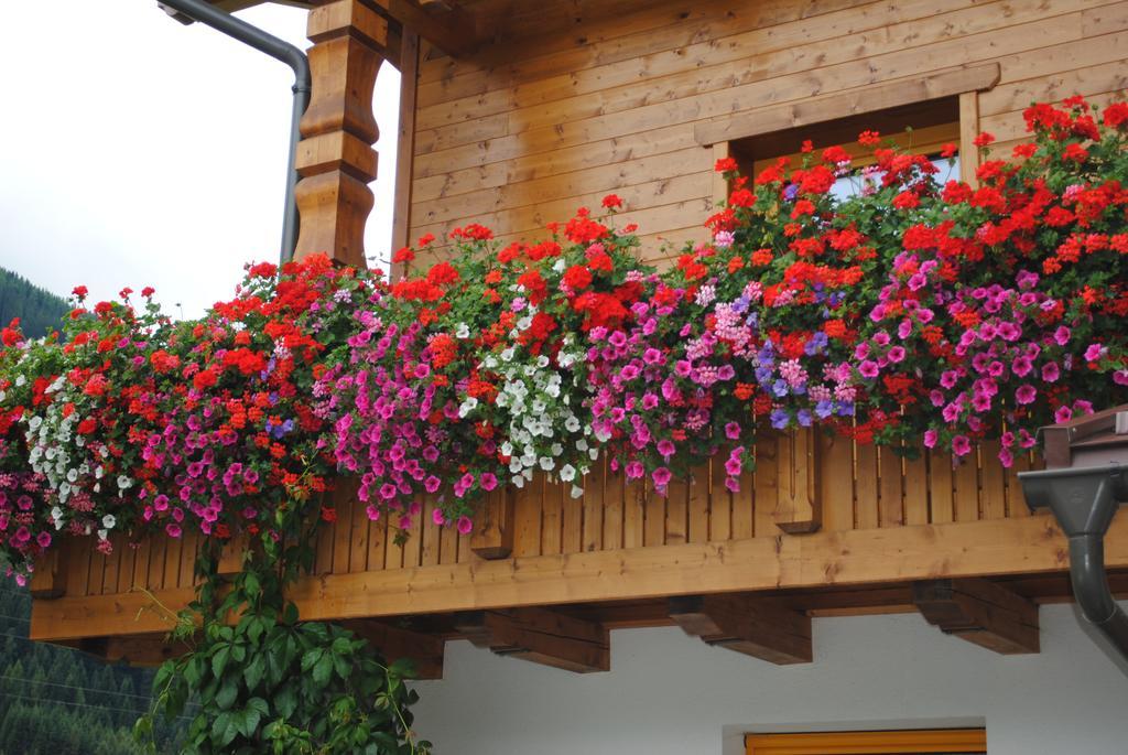 Haus Untergand Apartment Sankt Anton am Arlberg Exterior photo